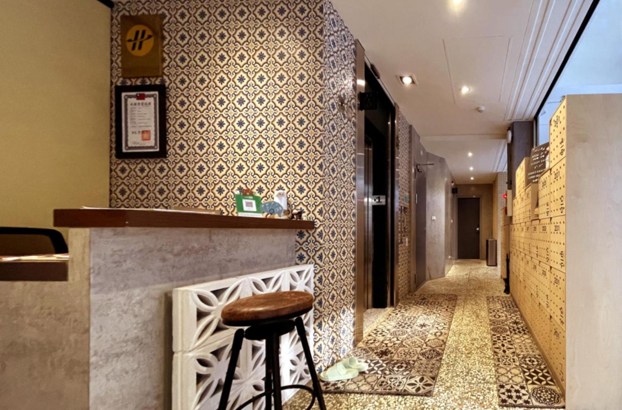 日光輕旅 晃拾光 Funtime Hostel Chiayi Exterior foto