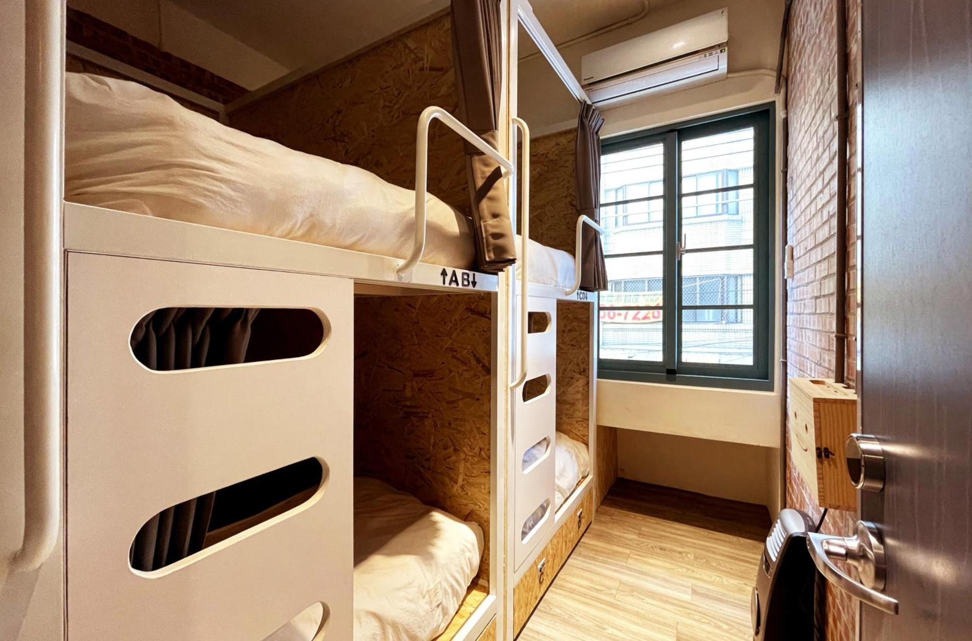 日光輕旅 晃拾光 Funtime Hostel Chiayi Exterior foto